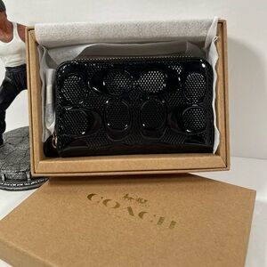 Coach boxed Small Signature Patent Leather Zip Around Wallet